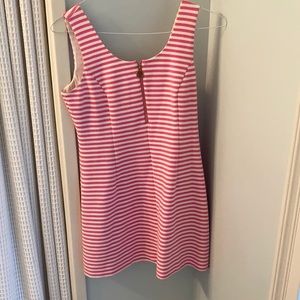 COPY - Lilly Pulitzer dress.  Like new.  Sz large.
